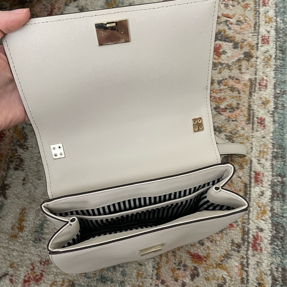 Kate Spade Crossbody Bag - Picture 8 of 9